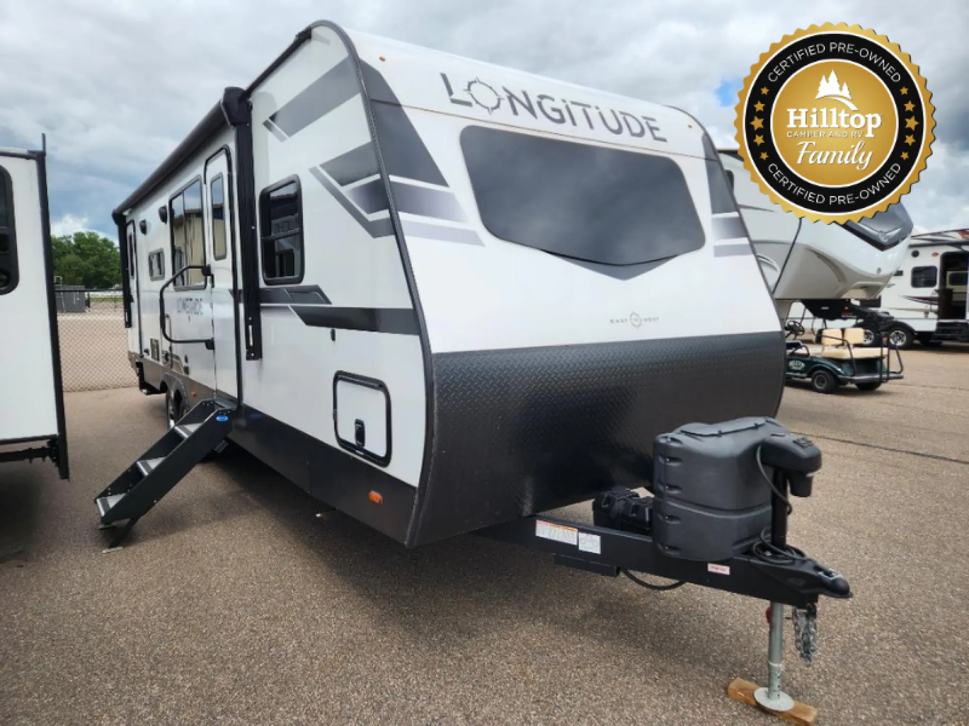 2024 East to West Longitude 285BH - Photo 2