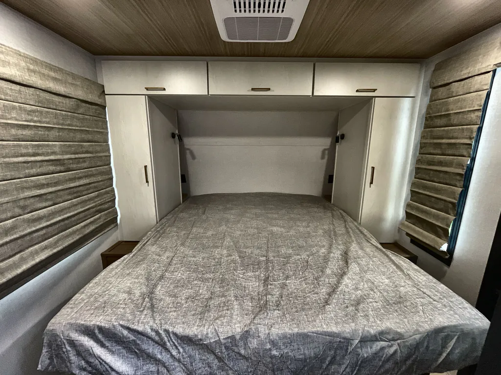 2026 Forest River Vibe Extreme Lite 2400RB, Photos photo 16