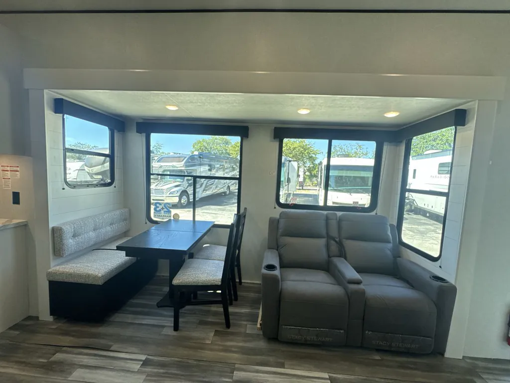 2026 Jayco Jay Flight Bungalow 404LOFT DS, Photos photo 20