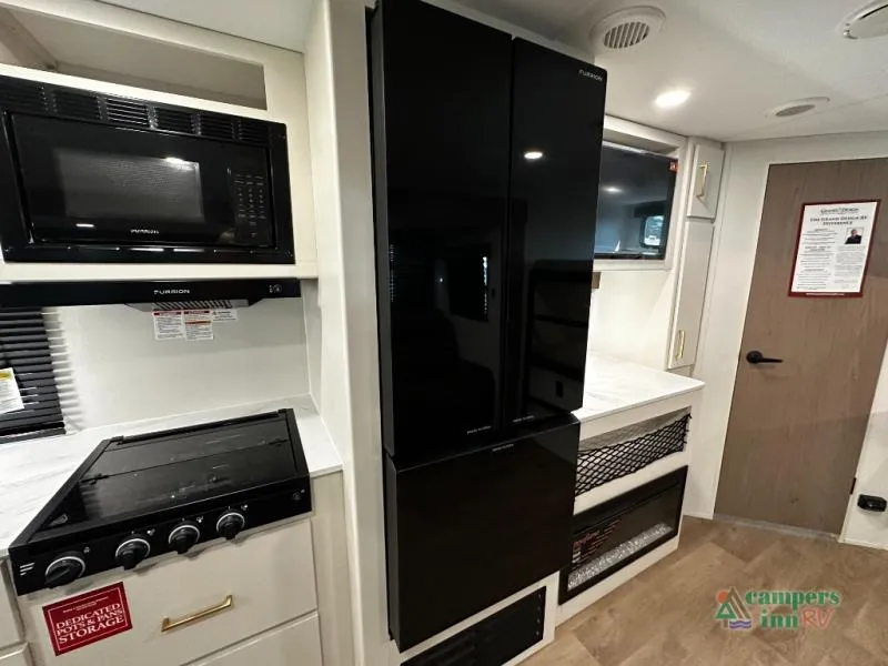 2027 Grand Design Transcend Xplor 27DBX - Photo 3