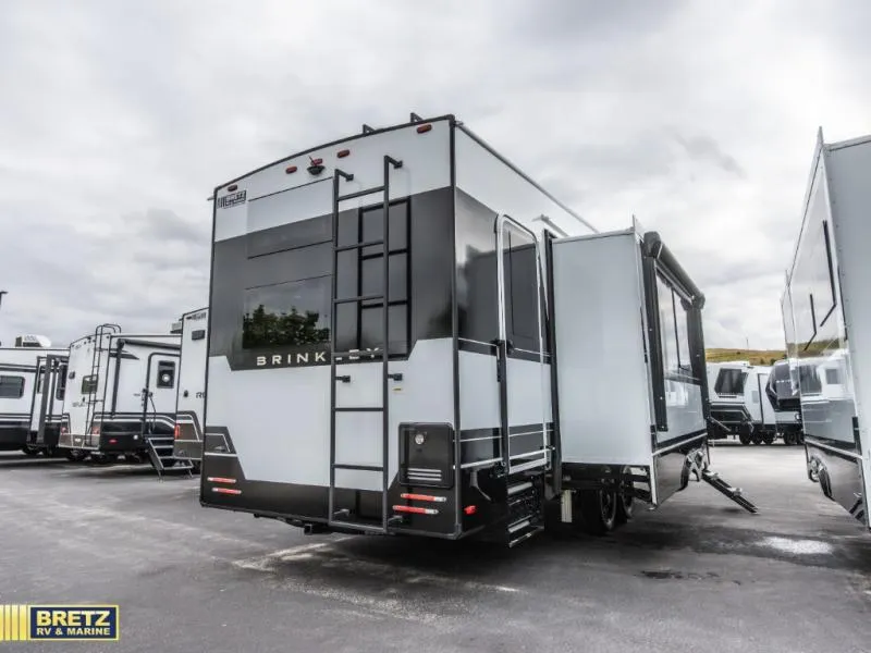 2027 Brinkley Model Z New    3210 - Photo 4