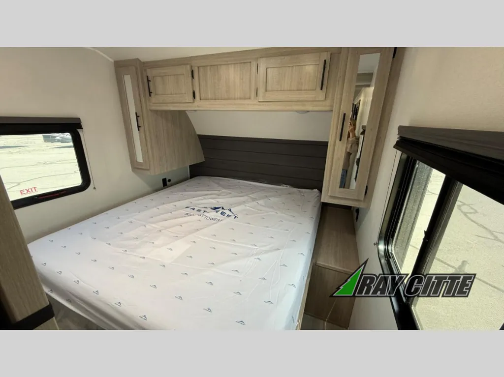 2026 East to West Della Terra 272RL, Photos photo 27