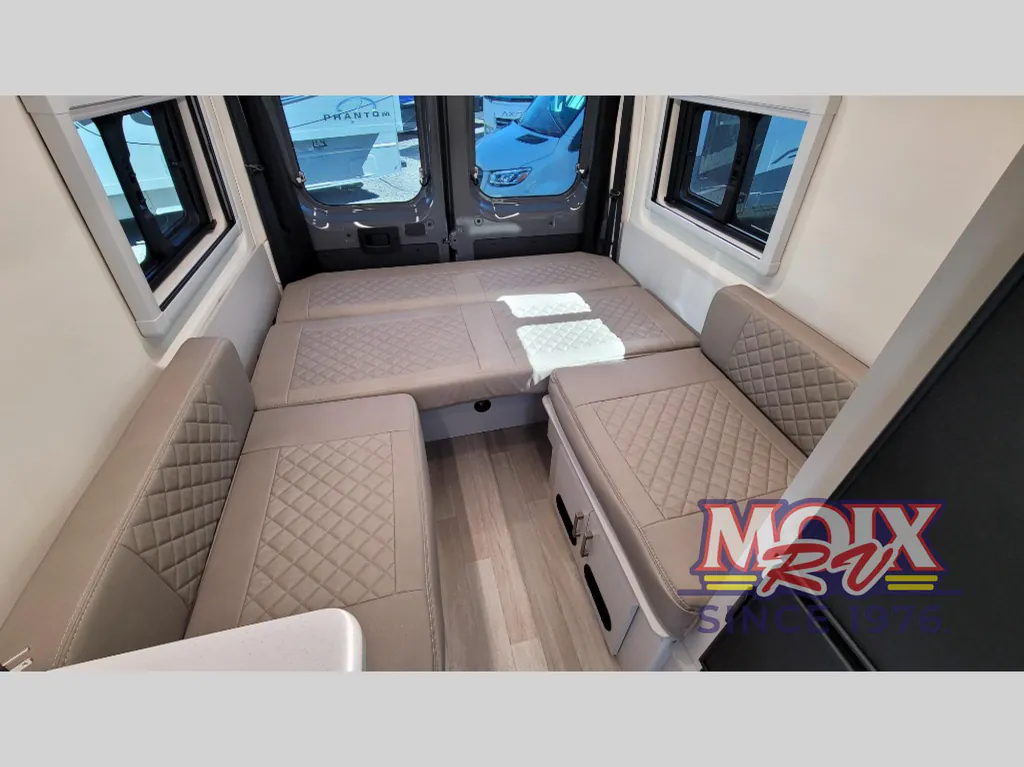 2027 Thor Motor Coach Tellaro 20Y, Photos photo 10