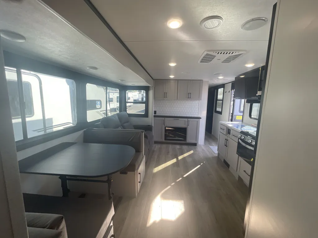 2026 Jayco Jay Feather 29QBH, Photos photo 3