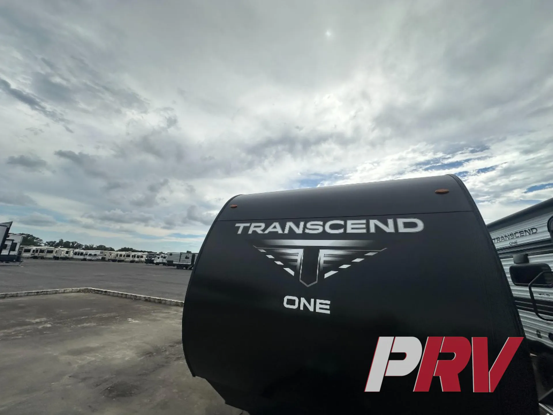 2026 Grand Design Transcend One 151RB - Photo 3