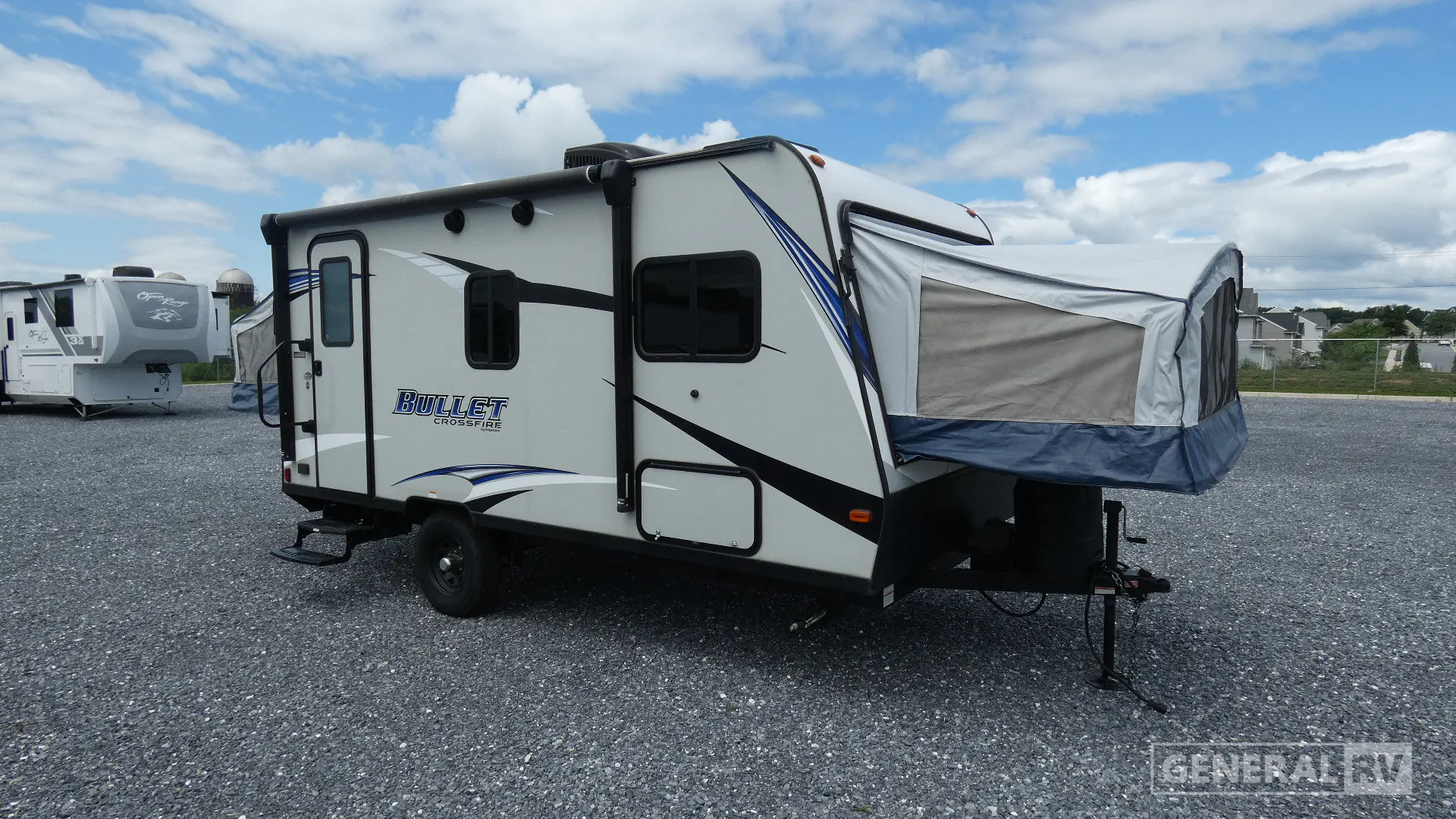 2019 Keystone Bullet Crossfire 1650EX - Photo 2