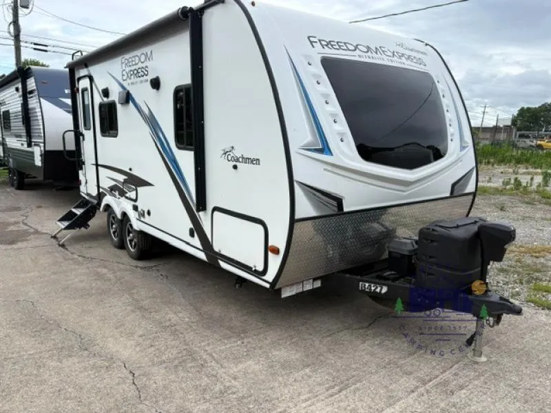 2021 Coachmen Freedom Express Ultra Lite 192RBS - Photo 2