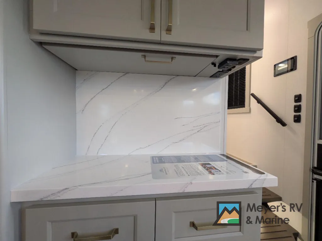 2026 Brinkley Model G 4100, Photos photo 16