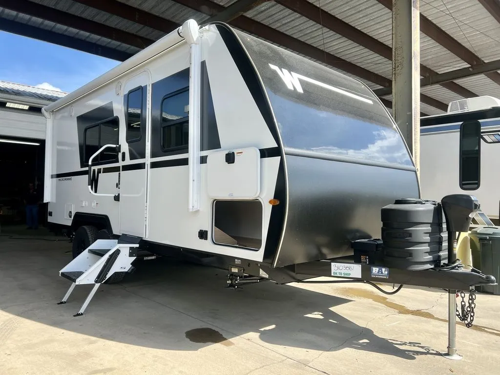 2026 Winnebago Micro Minnie 2108TB - Photo 2