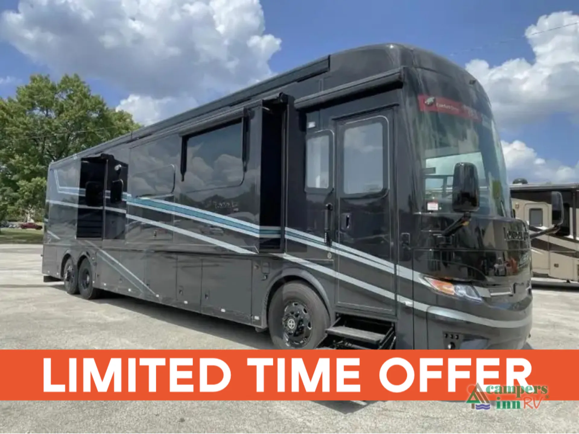 2026 Newmar London Aire 4595 - Photo 2