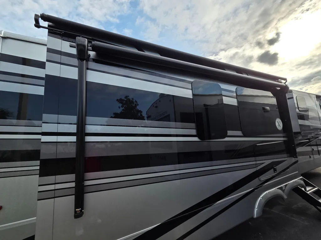 2026 Forest River Riverstone Legacy 43BFC, Photos photo 20