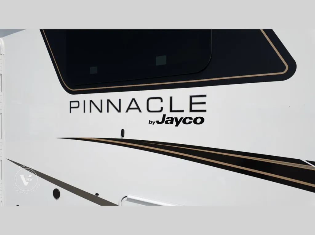 2026 Jayco Pinnacle 36FBTS, Photos photo 6