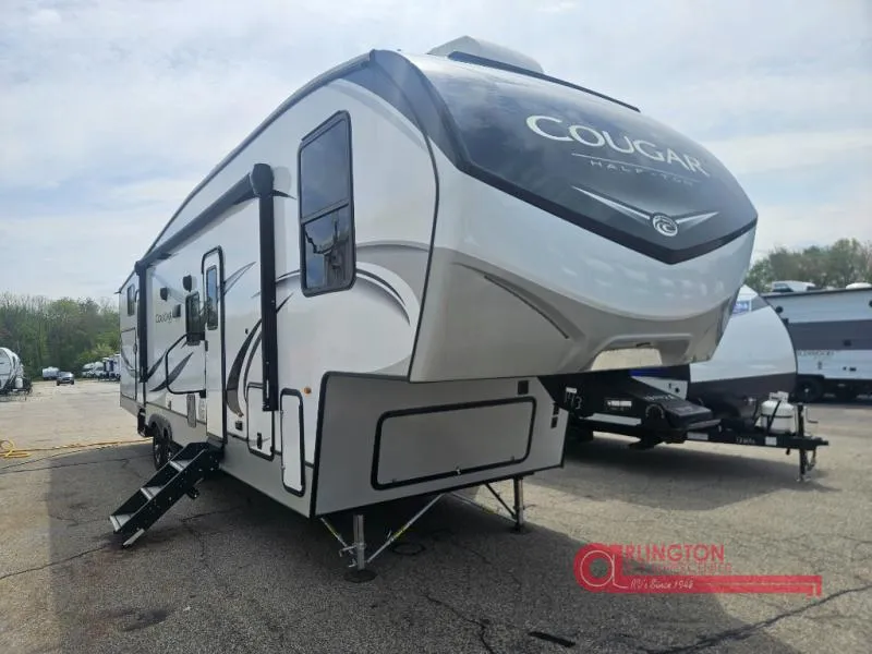 2022 Keystone RV Cougar Half-Ton 32BHS - Photo 2