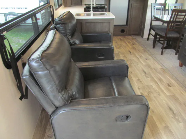 2018 Forest River Salem Hemisphere Lite 282RK, Photos photo 13