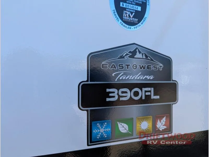 2026 East to West Tandara 390FL - Photo 4