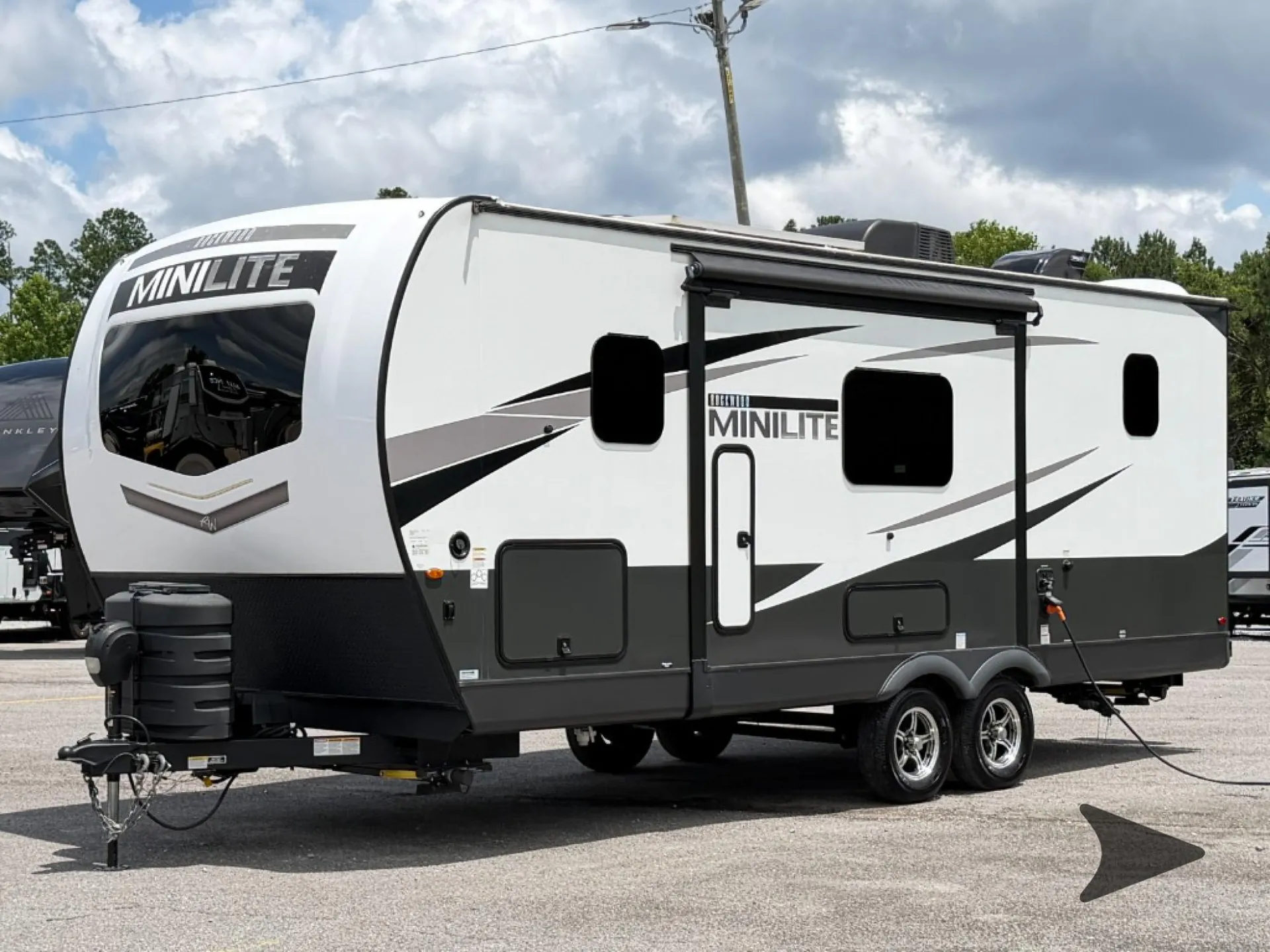 2024 Forest River Rockwood Mini Lite 2509S - Photo 3