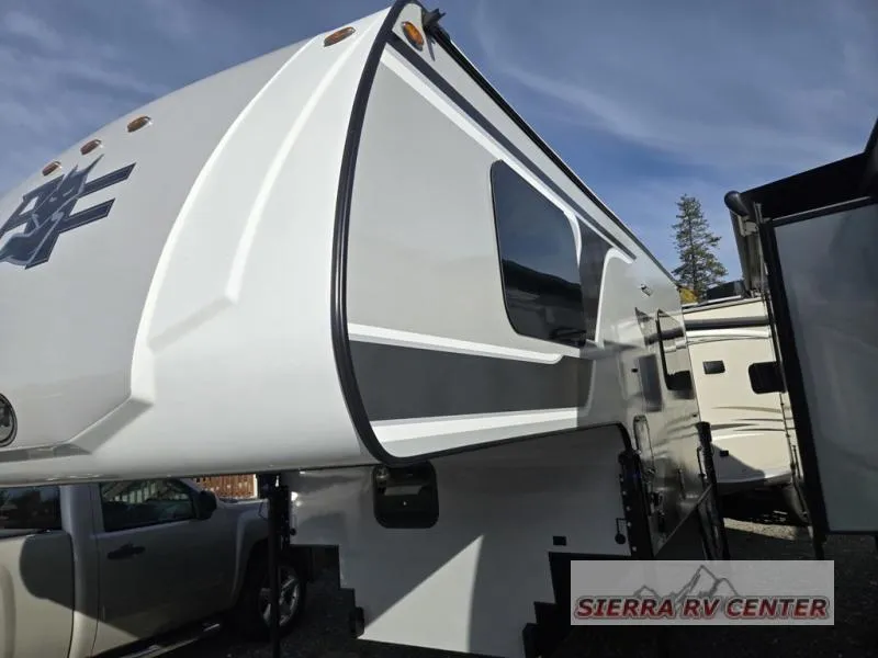 2026 Northwood Arctic Fox Camper 865 - Photo 4