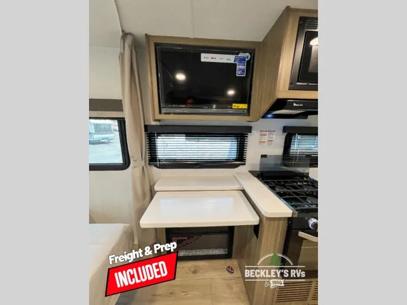 2027 Forest River Rockwood Mini Lite 2205S - Photo 4