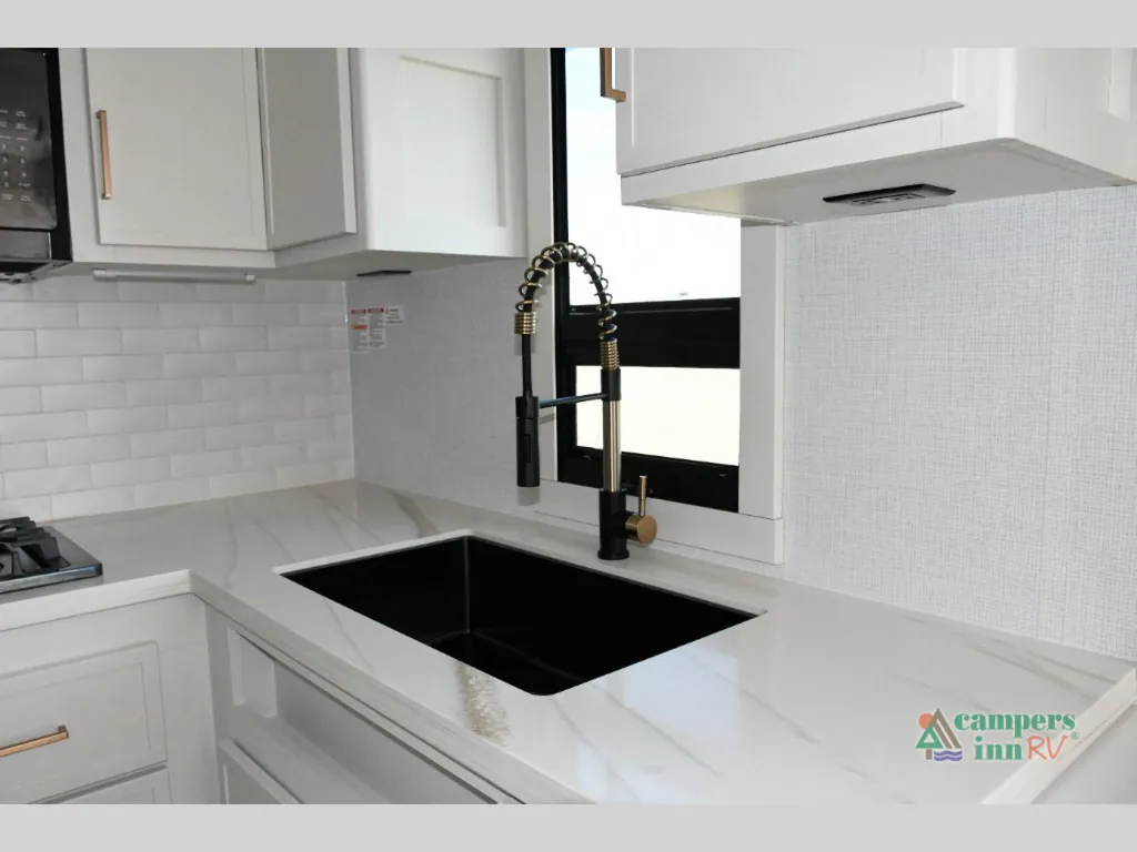 2026 Brinkley Model I 265, Photos photo 12