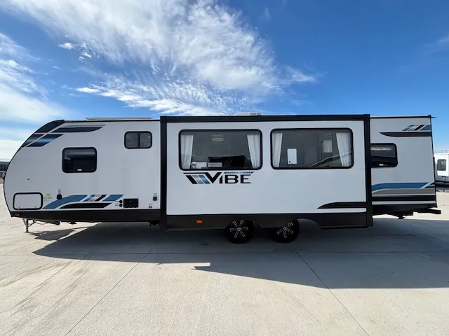 2022 Forest River Vibe 28BH — Photo 7