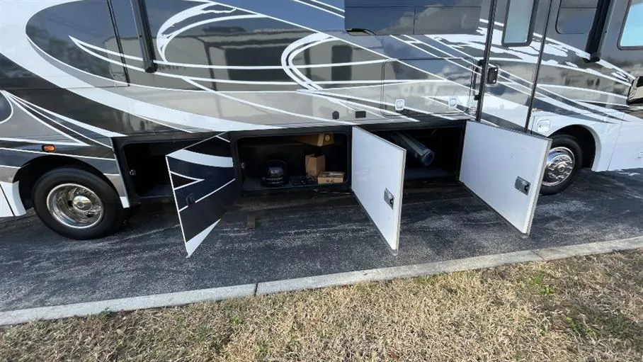 2020 Coachmen Sportscoach SRS 365RB, Photos photo 33