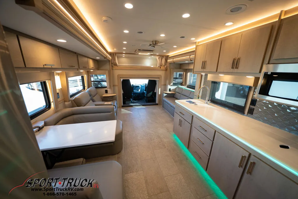 2026 Renegade RV Classic 45CME - Photo 3