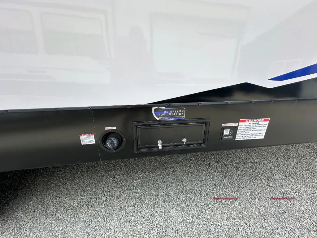 2026 Forest River Vengeance Rogue Armored 25L141, Photos photo 11