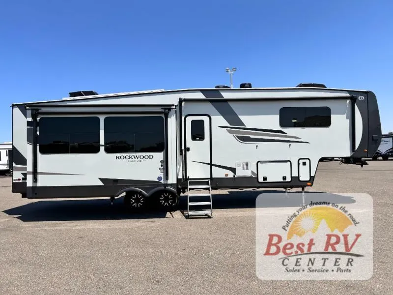 2026 Forest River Rockwood Signature R371RK - Photo 3