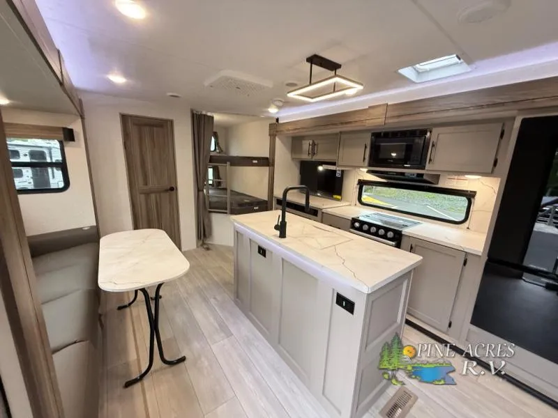 2025 KZ Connect 252BH - Photo 4