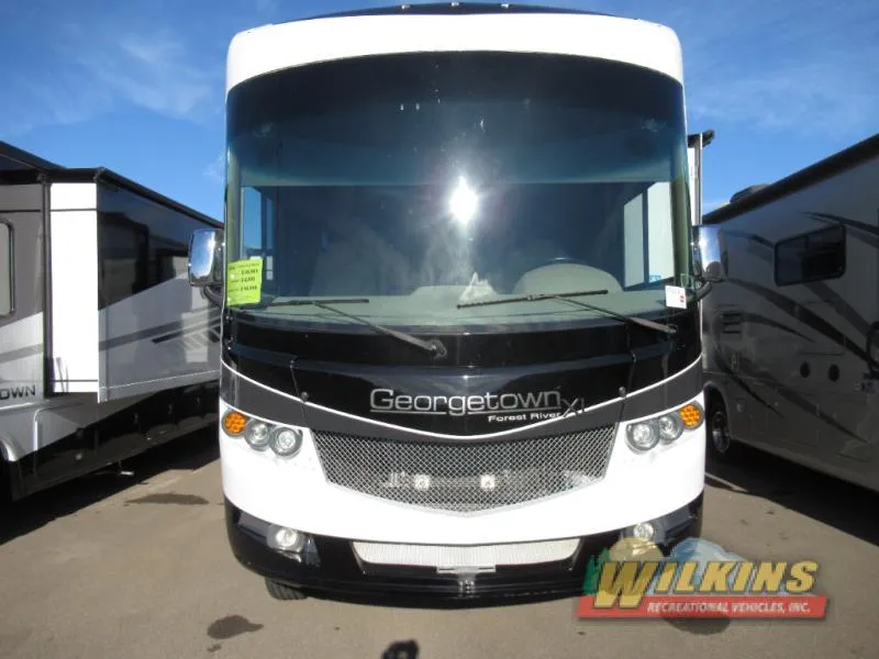 2018 Forest River Georgetown XL 369DS - Photo 2