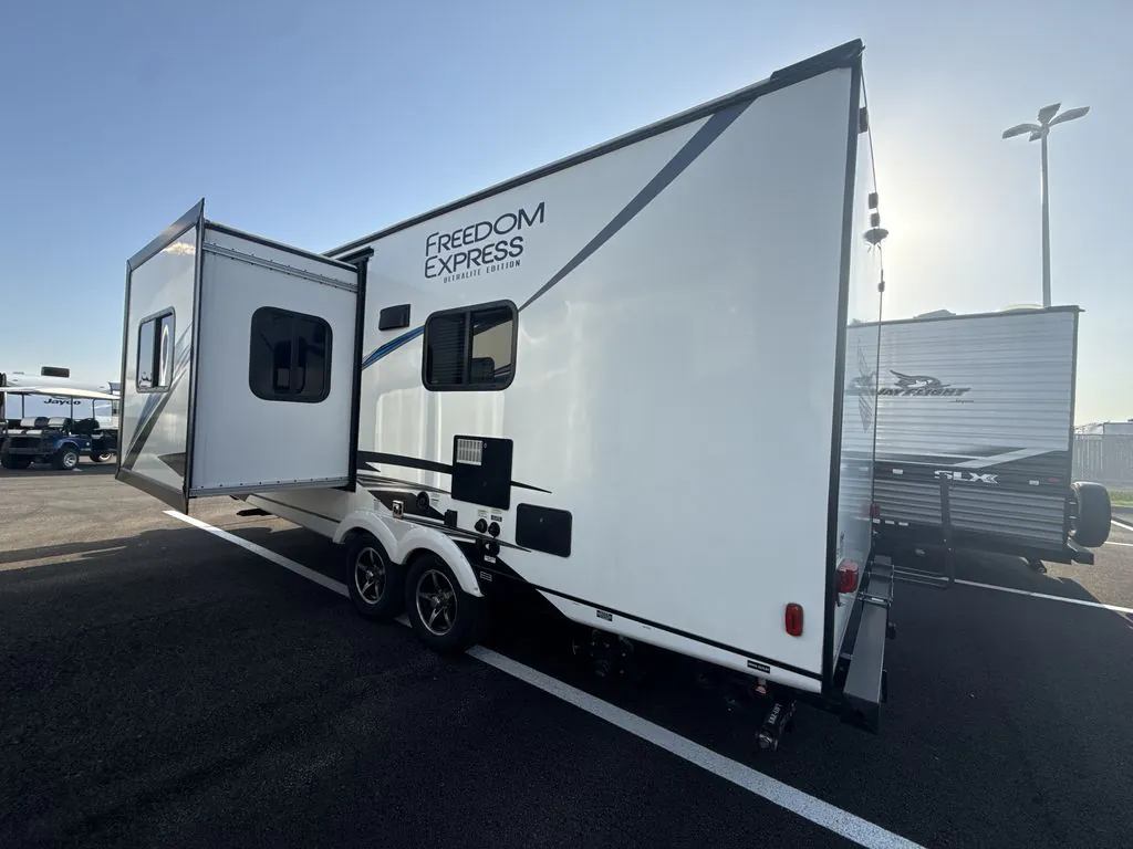2020 Coachmen Freedom Express Ultra Lite 195 RBS - Photo 4