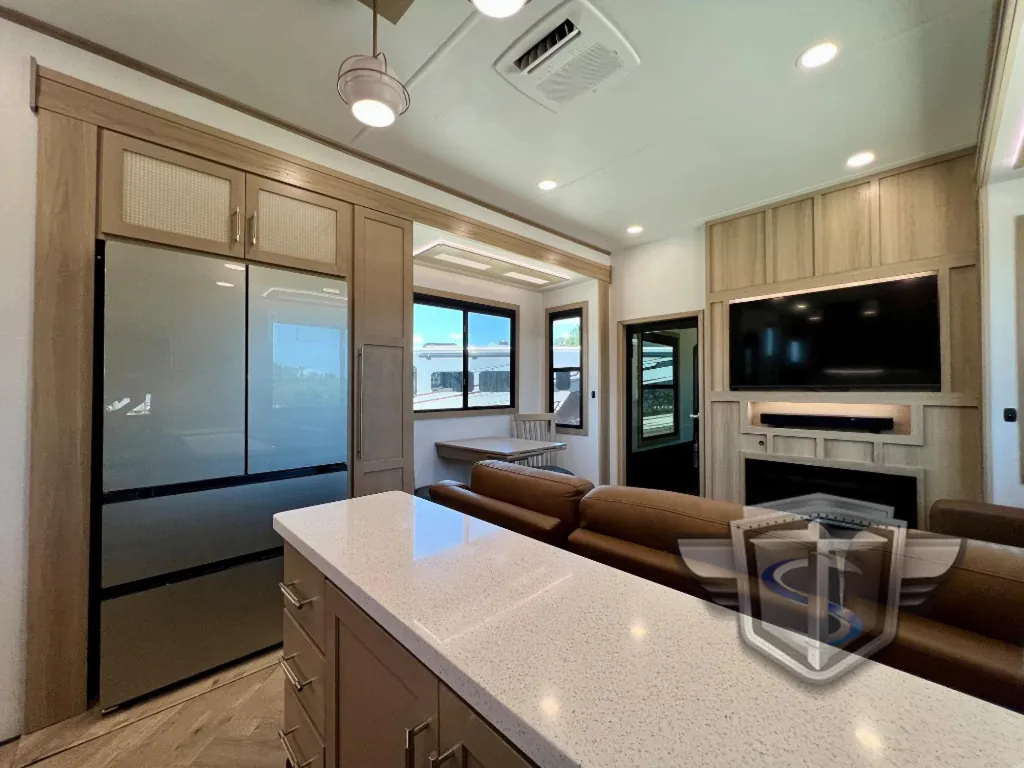 2026 Keystone Raptor 441, Photos photo 25