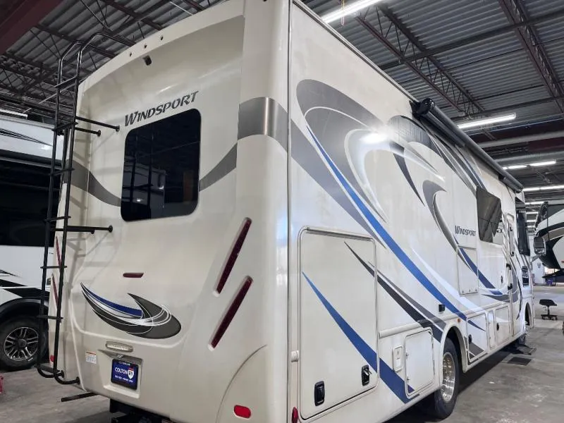 2019 Thor Motor Coach Windsport 29M - Photo 3