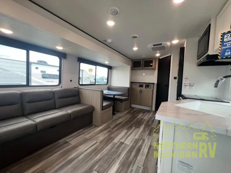 2026 Jayco Jay Flight SLX 262RLS - Photo 4