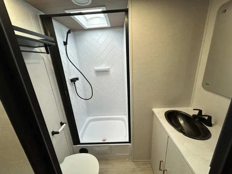 2027 Forest River Vibe 3400BH, Photos photo 22