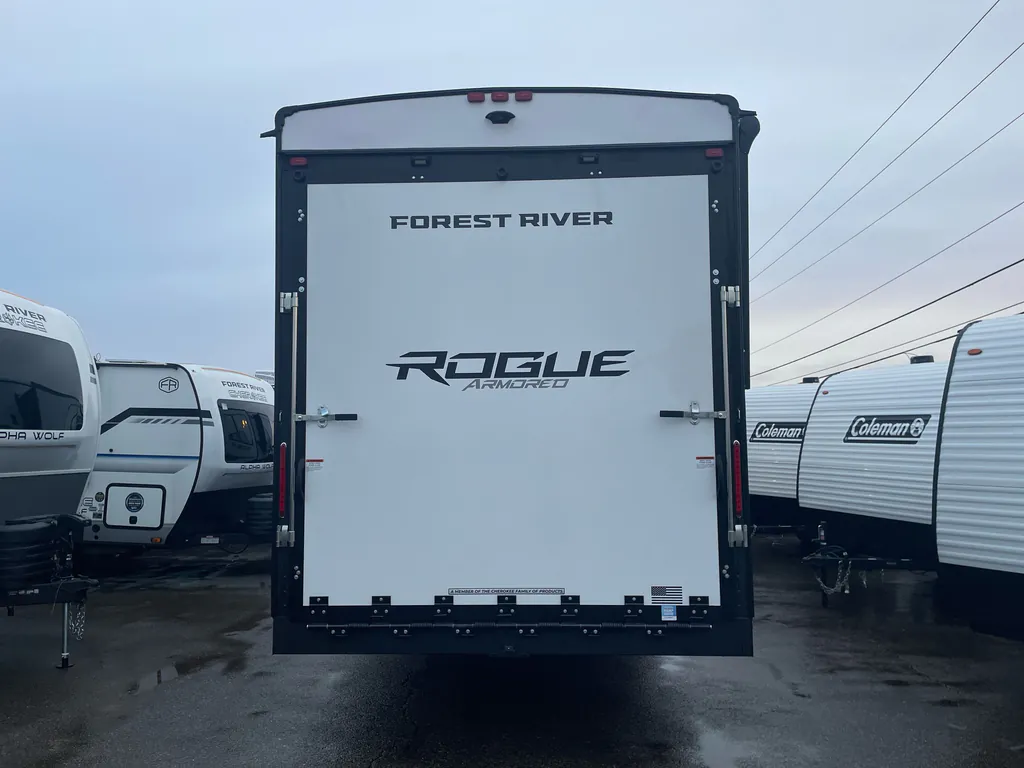2026 Forest River Vengeance Rogue Armored 4015, Photos photo 2