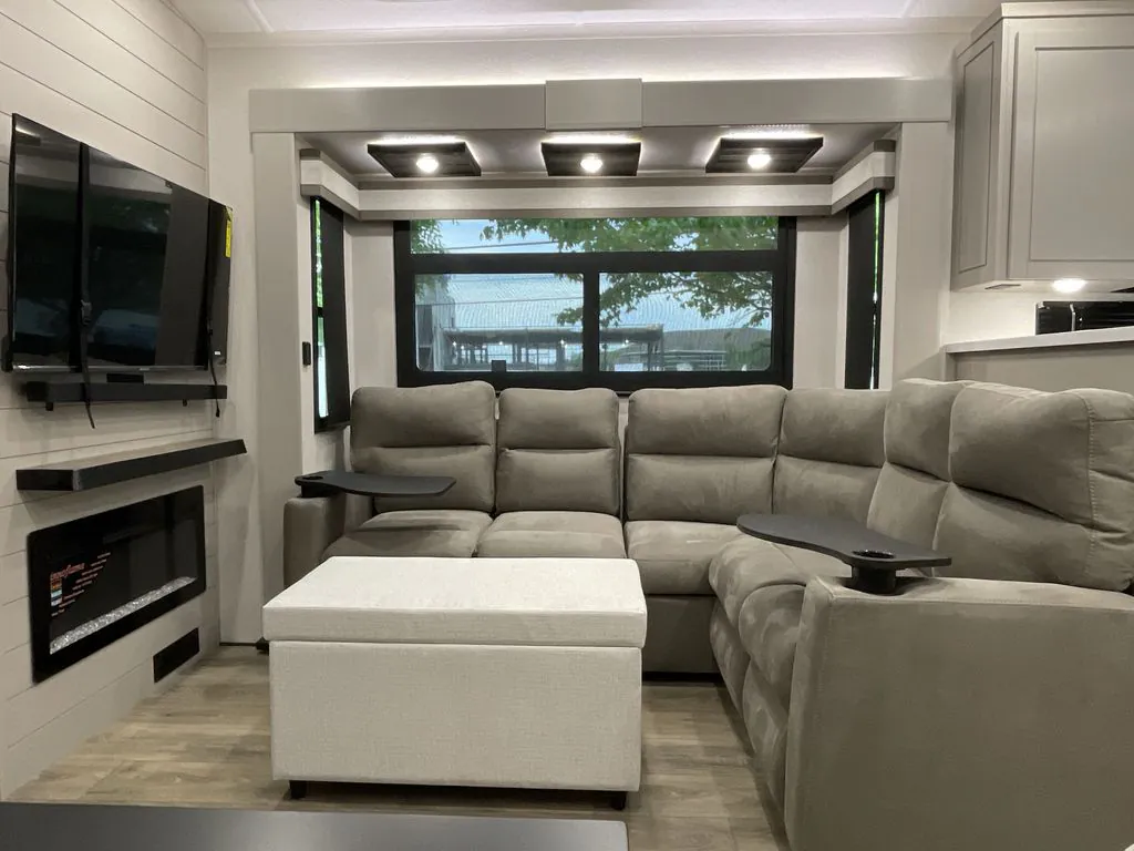 2026 Jayco North Point 395DSDB, Photos photo 12