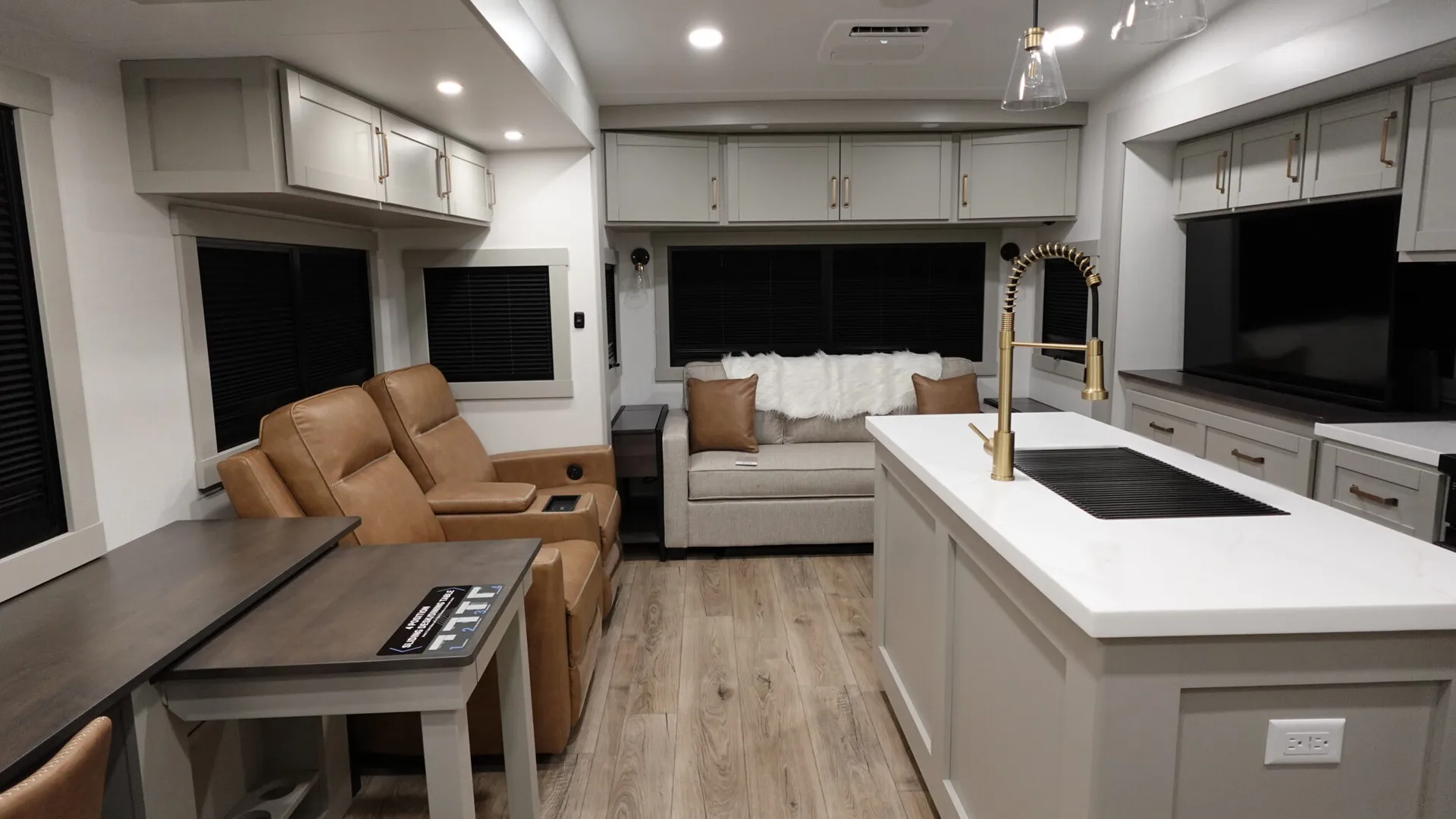 2026 Brinkley Model Z 3610 - Photo 3