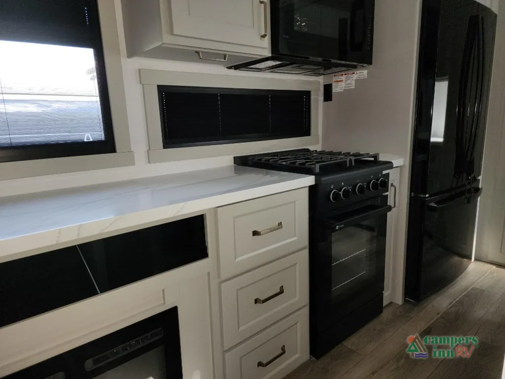 2025 Brinkley Model G 4100, Photos photo 22