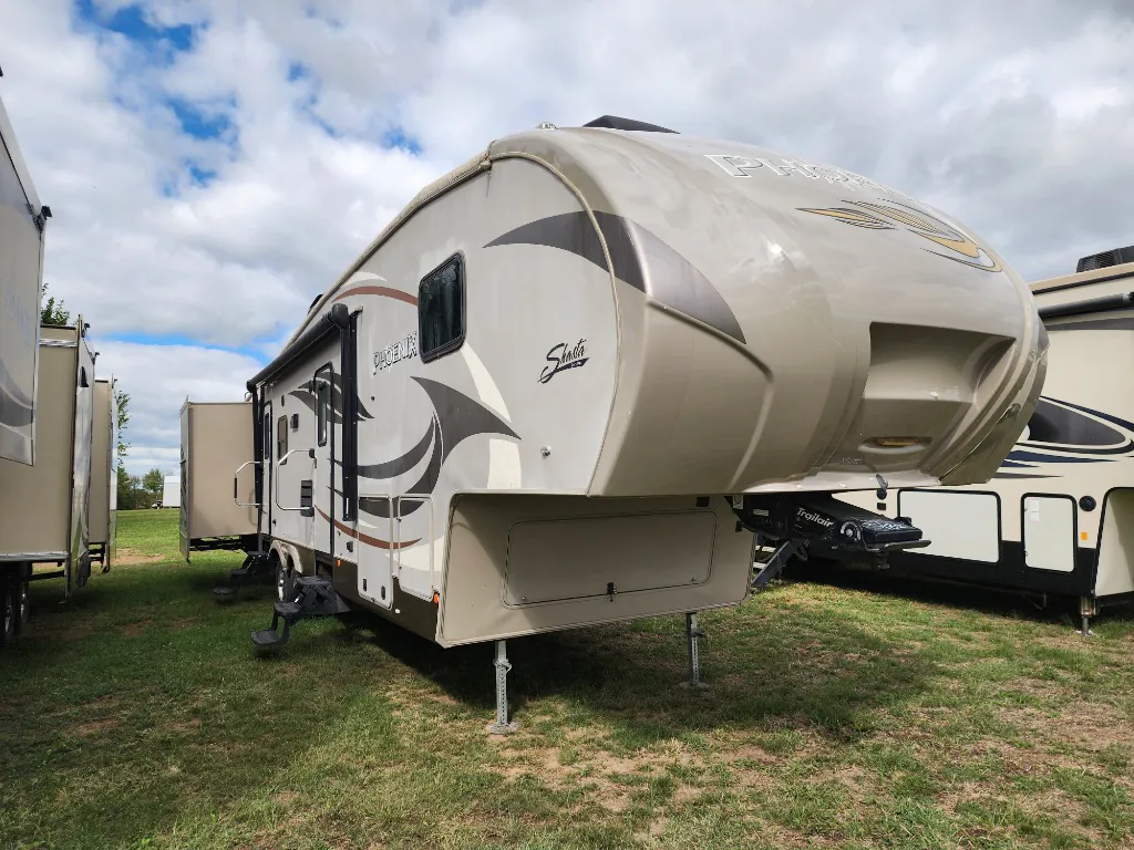 2015 Shasta Phoenix 35BH - Photo 2
