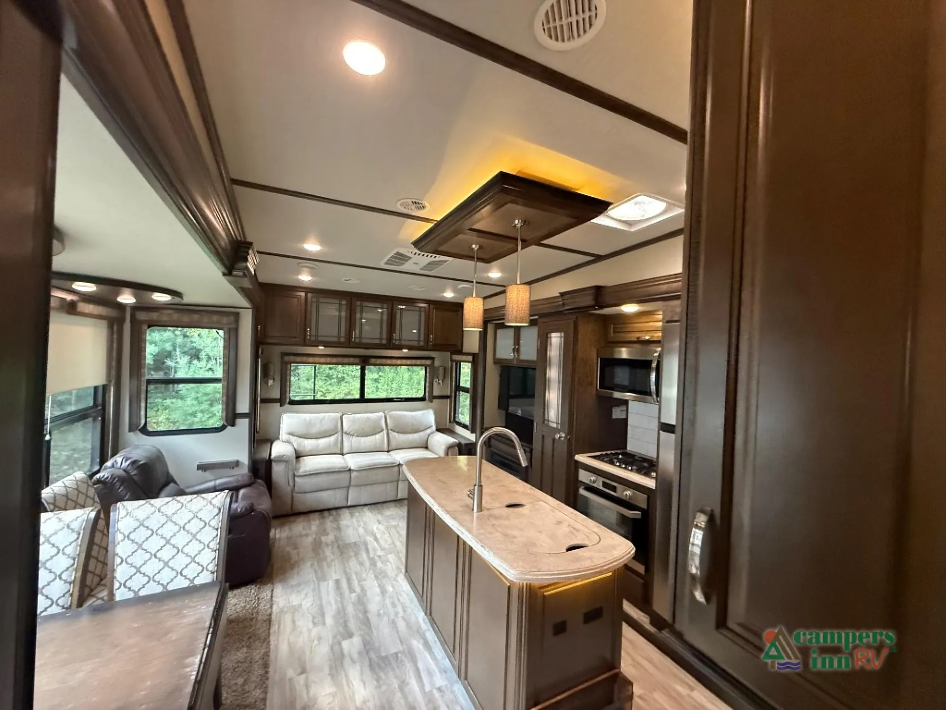 2018 Grand Design Solitude 377MBS - Photo 3