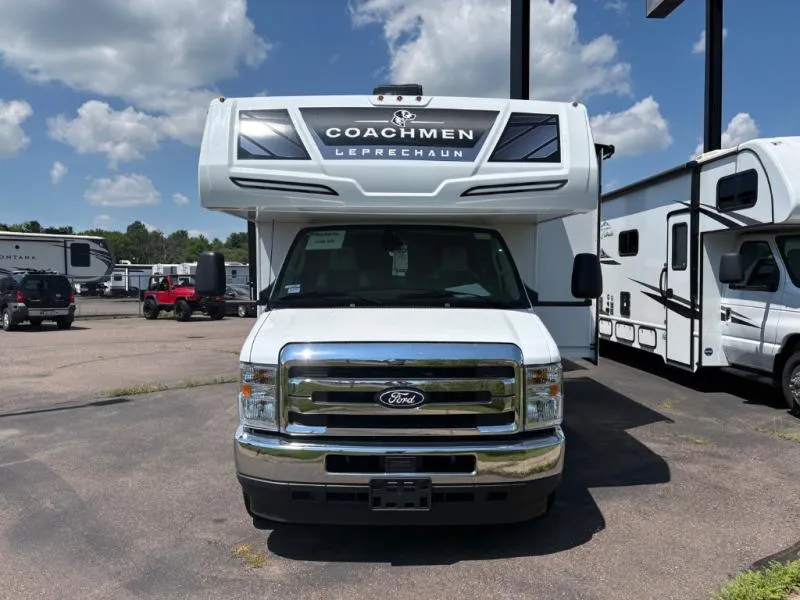 2027 Coachmen Leprechaun 260DS - Photo 4