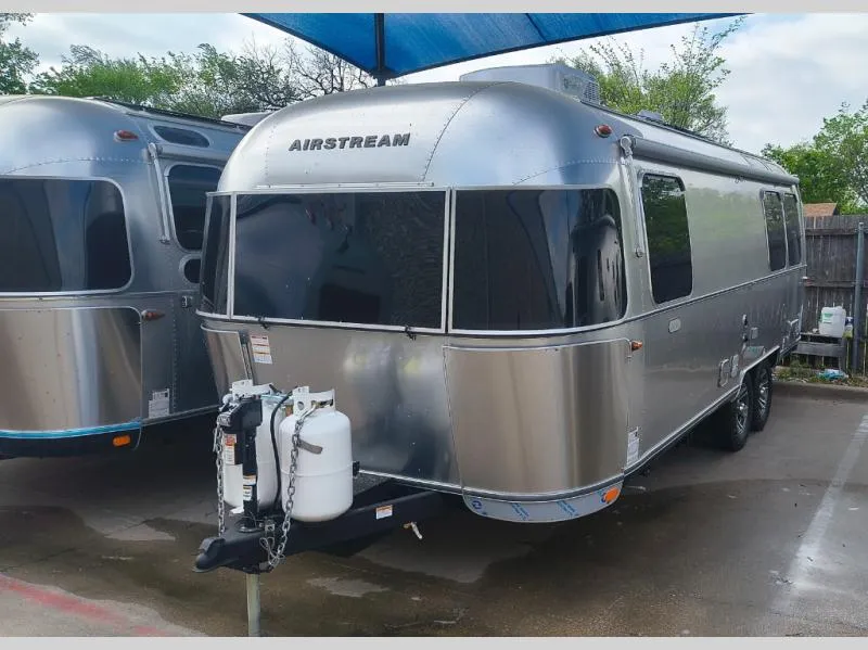 2026 Airstream Trade Wind 25FB - Photo 2