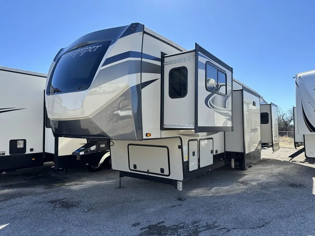 2020 Forest River Sandpiper 379FLOK - Photo 2