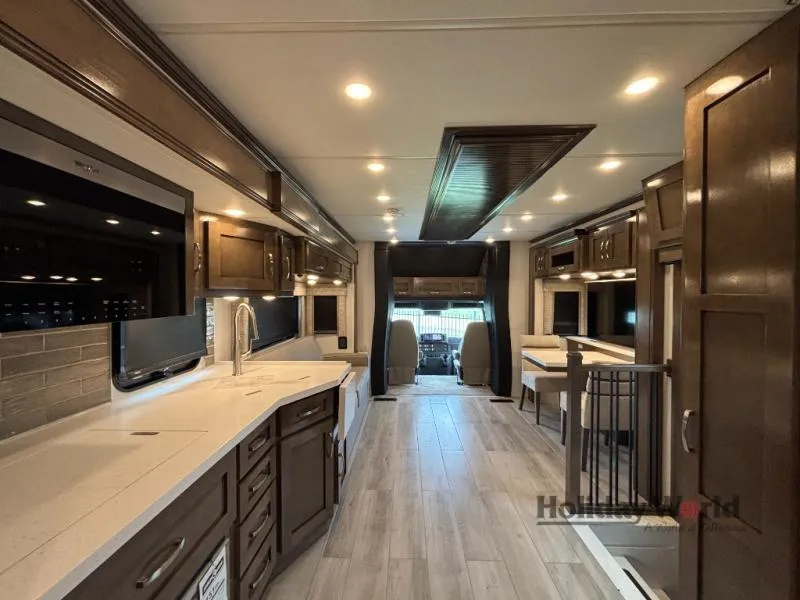 2026 Newmar Super Star 4059 - Photo 4