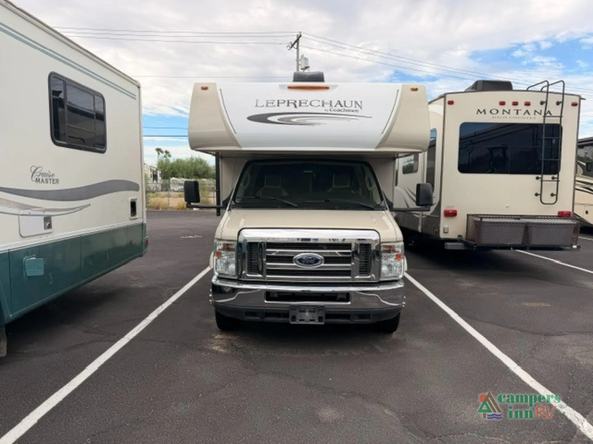 2018 Coachmen Leprechaun 311FS - Photo 3
