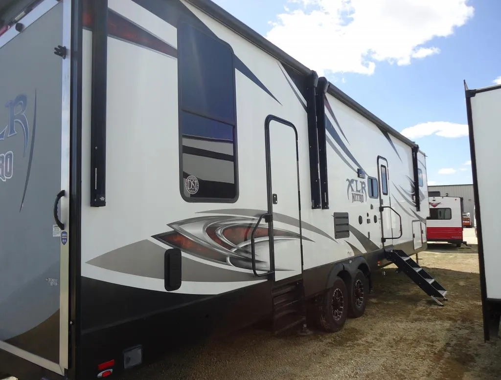 2019 Forest River XLR Nitro 35VL5 — Photo 7