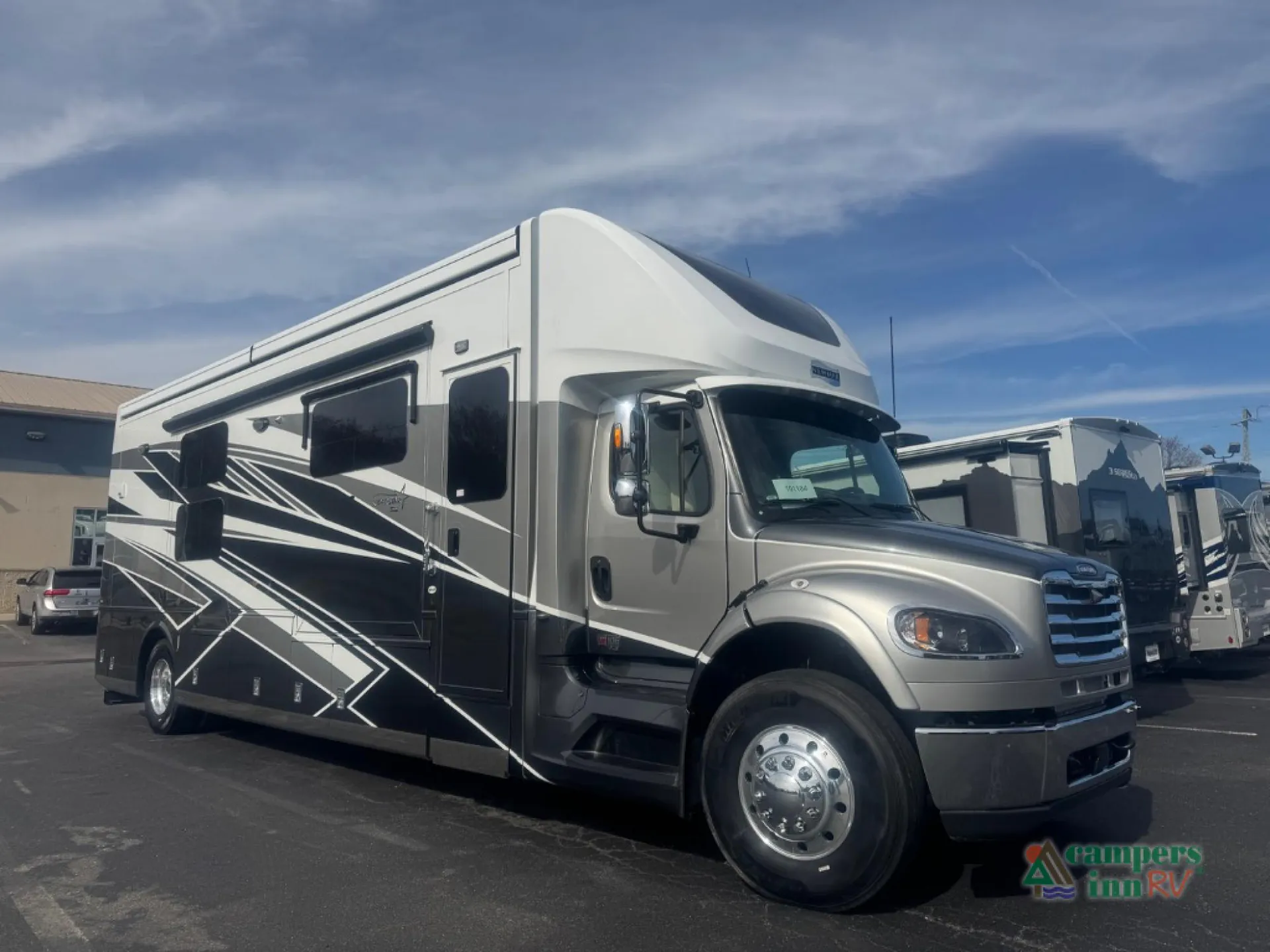 2025 Newmar Super Star 3729 - Photo 2
