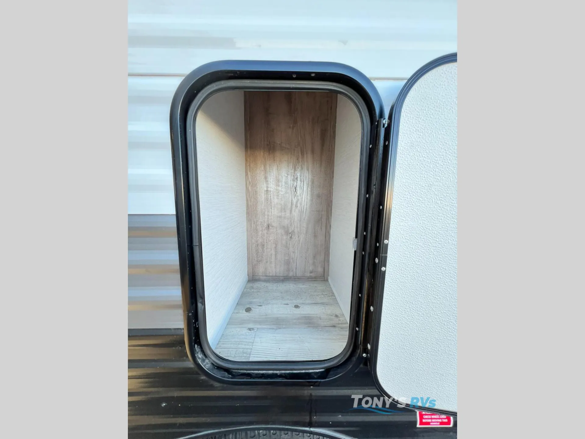 2025 Gulf Stream RV Ameri-Lite Ultra Lite 240RK - Photo 3