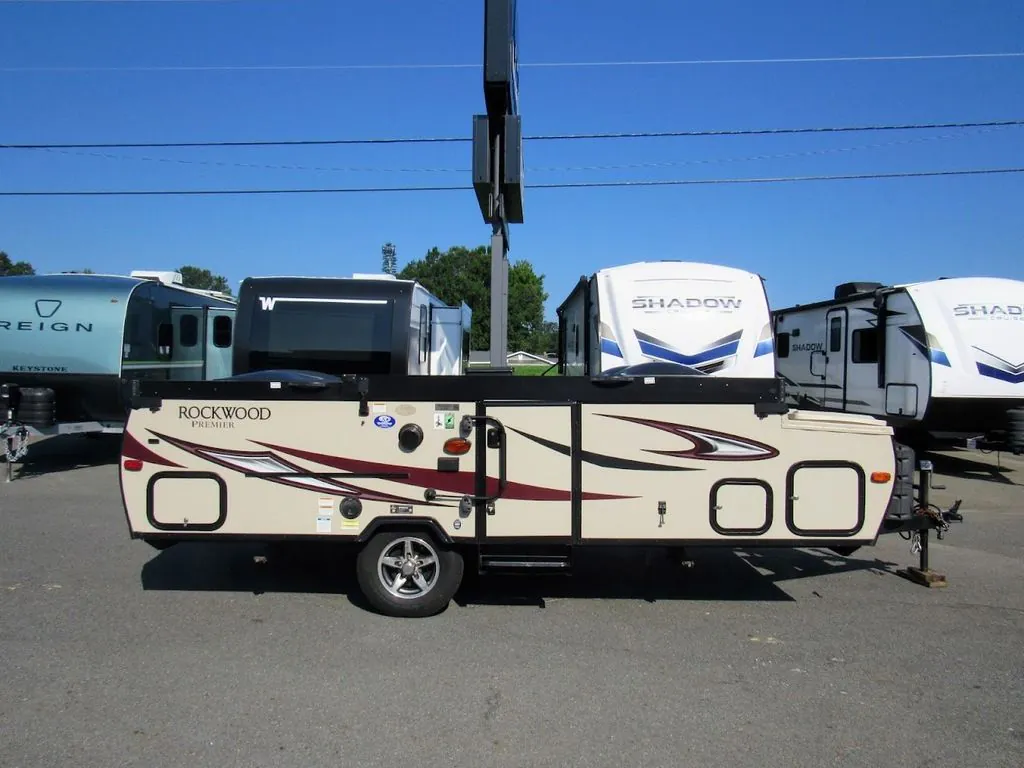 2018 Forest River Rockwood Hard Side A122 - Photo 4